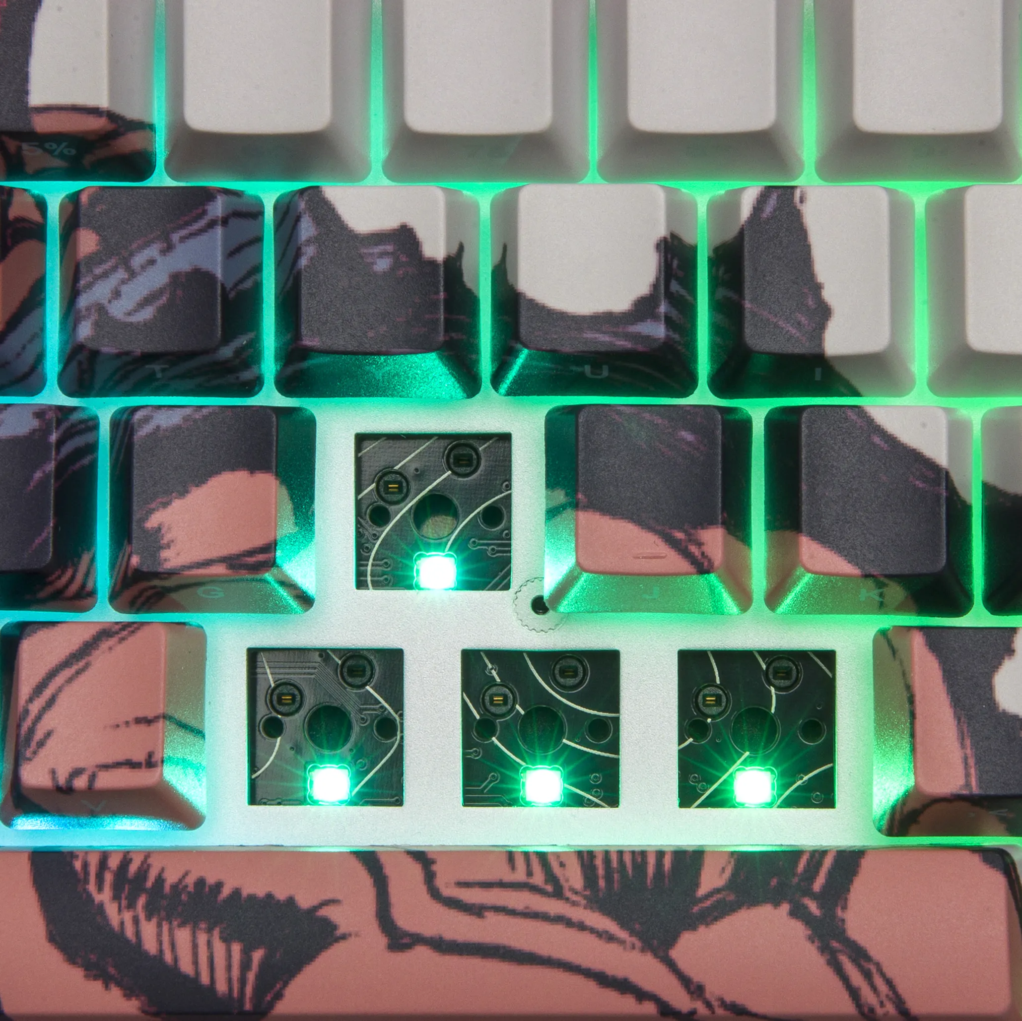 HiGround x Street Fighter - HG x SF Summit 65 Keyboard - Akuma