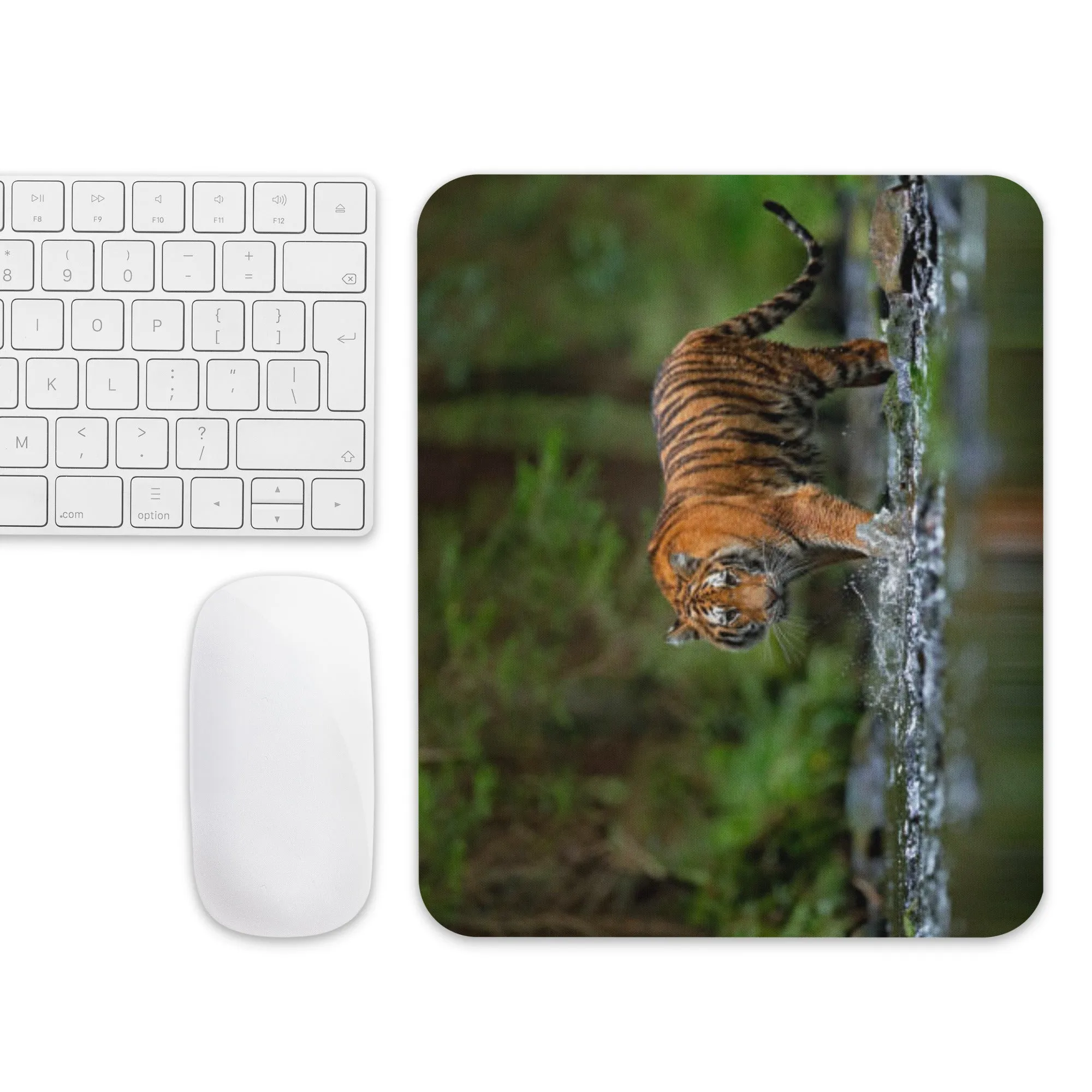 Padded Non-Slip Mousepad - Stalking Tiger